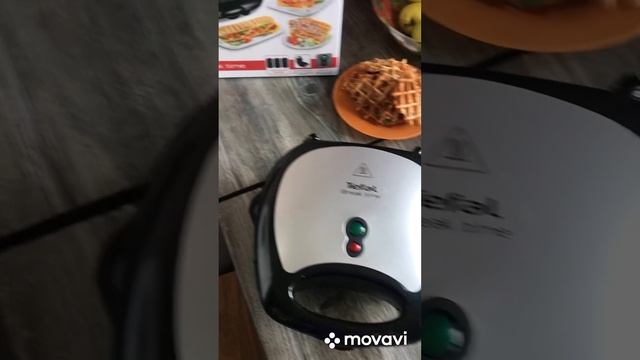 Видеообзор отзыв вафельницы-бутербродницы мультимейкер Tefal  SW614