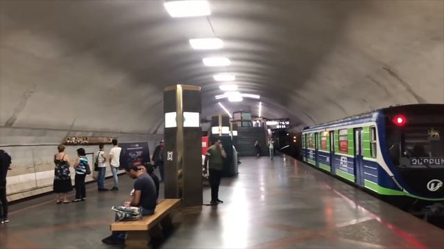 Самый короткий поезд метро в мире. Ереванский метрополитен  | Yerevan Metro
