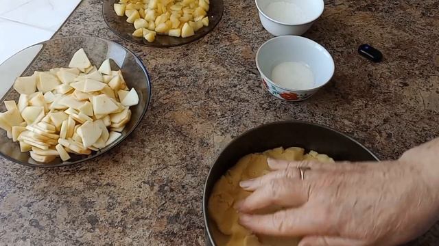 Пирог ПОЧТИ " Слёзы ангела". Но немного другой, полегче. 04.03.2024г. смотреть онлайн