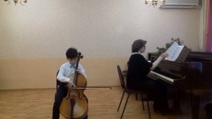 Изюмский  Максим (11 лет) Х.Шлемюллер "Крестьянский танец"