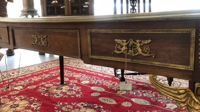 Антикварный письменный стол в стиле Неоампир смотреть онлайн