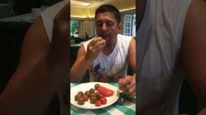 Отель Палм Бич Ресорт Хайнань Чем нас кормят