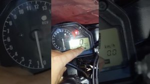 Как на хонда сбр 600 рр 05 года перевести показания темпиратуры из фарентгейта в цельсий