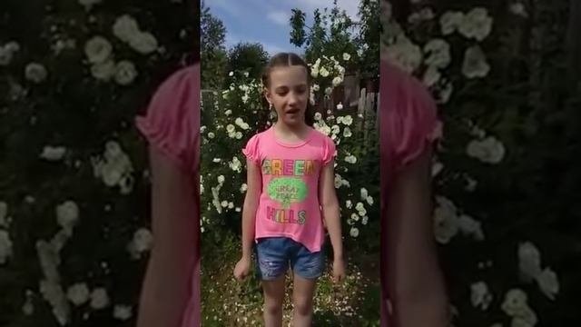 #страначитающая Валерия Буланова читает Н. Некрасова 'Крестьянские дети'