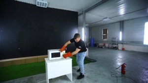 ЧТО, ЕСЛИ РАЗОГРЕТЬ БЕНЗИН В МИКРОВОЛНОВКЕ?