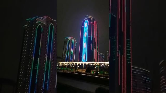 Чечня. Новый Грозный. Мечеть. Гостеприимный народ
