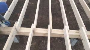 Сборка перекрытия по лагам. Усиления под стены