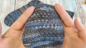 Готовая работа. Носки из стоковой итальянской пряжи+ пехорка детский каприз теплая)