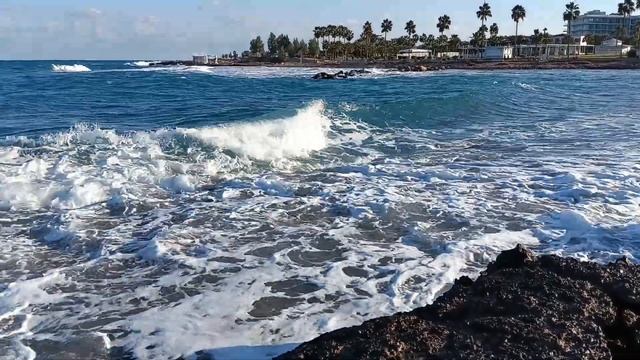 что Такое море? почему Оно солёное? кто и когда назвал так Эту лужу? Кипр Протарас не Ларнака смотреть онлайн