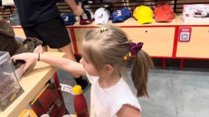 Что купить детям в магазине Virgin в Дубае