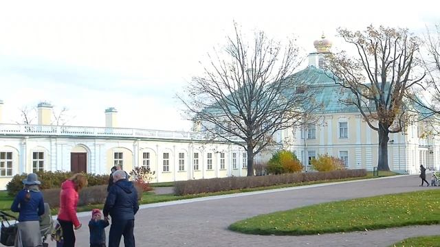 Николай Караченцов - "Загадочная русская Душа". Прогулка по парку осеннего Ораниенбаума. смотреть онлайн