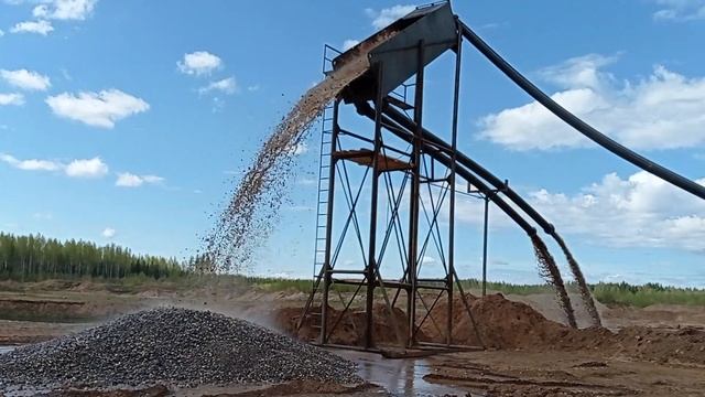 Намыв песка, работа колосникового грохота
