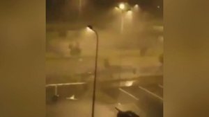 УРАГАН МАРИЯ ПЕРЕМЕЩАЕТ ВОДУ