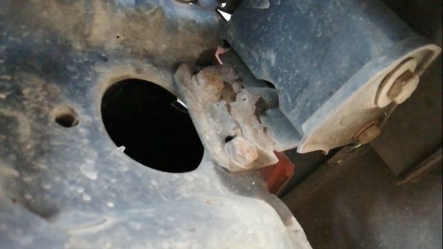 Как снять передний бампер Audi 80 смотреть онлайн