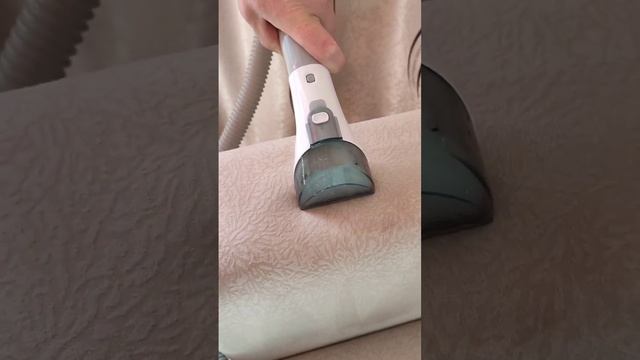 Портативный моющий пылесос для ковров и мебели FiboClean смотреть онлайн