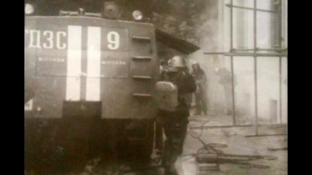 Пожарная машина.Модель пожарной машины 1:43.АГ-24(130)-198