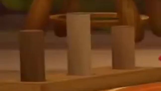 Лунтик и дядя Шер кидают кольца (шаблон для мемов) смотреть онлайн