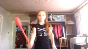 Как научится делать мельницу и подкрутку булавами.