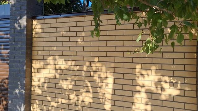 Кирпичный забор - спокойствие для Вашего дома смотреть онлайн