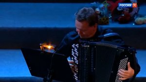 Олег Погудин "Sous le ciel de Paris"