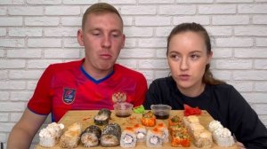 МУКБАНГ РОЛЛЫ филадельфия  с креветкой запечённые горячие с курицей КОНКУРС MUKBANG ROLLS