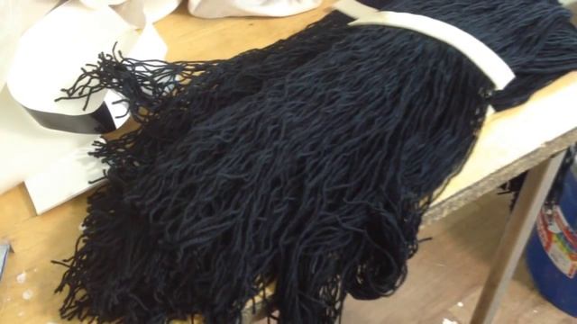 Изготовление поролоновой маски "Девушка" смотреть онлайн