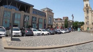 [4k] Прогулка по Баку: станция метро 28 мая,  площадь Джафара Джаббарлы и проспект Азадлыг