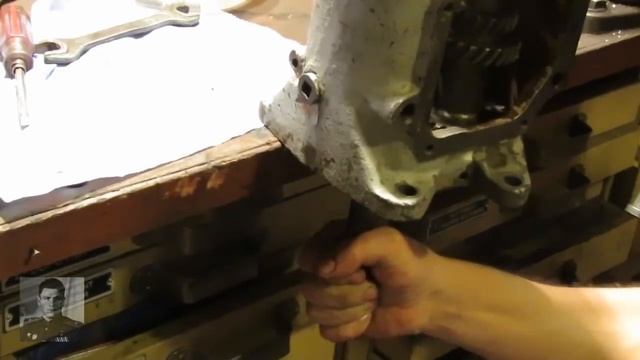 Сборка коробки передач Москвич-408/407, переборка кпп. смотреть онлайн