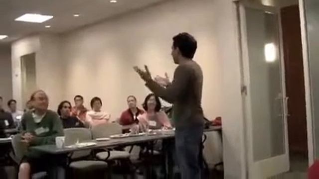 Выступление Салмана Хана в клубе MIT в северной Калифорнии смотреть онлайн