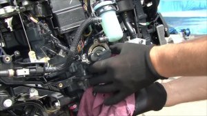 Suzuki DF20A  Замена масла  Oil change
