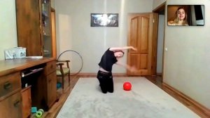 Как делать правильно, чтобы элементы были засчитаны? Упражнения с мячом в художественной гимнастике