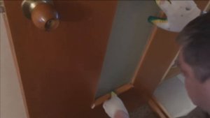 Как заменить стекло в двери если нет паза сверху полотна. Донецк,Макеевка.