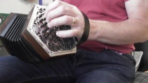 What Type Of Concertina Do I Have - English Or Anglo?