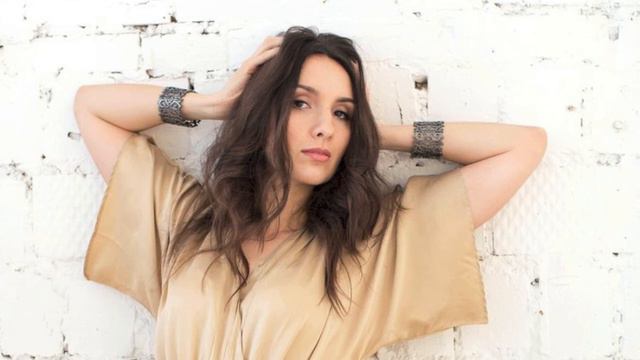 Юлия Пилюгина "Остров". Авторская песня смотреть онлайн