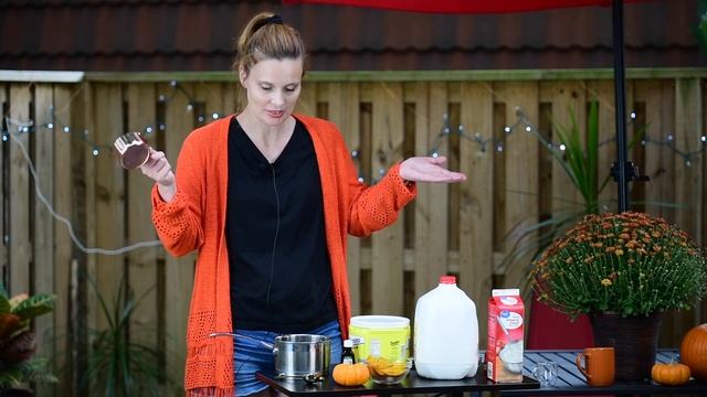 Американский тыквенный кофе. Самый осенний рецепт латте. Как приготовить кофе Pumpkin spice latte. смотреть онлайн