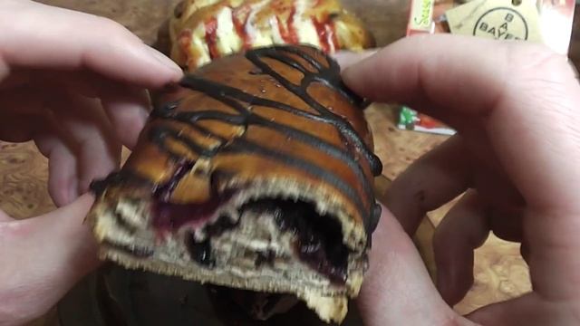 ПИРОЖКИ ИЗ "БУЛОШНОЙ" И ЯГОДНЫЙ ЧАЕК смотреть онлайн