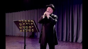 Ойфн припечек (Oifn pripechek)- известная песня на идиш начала XX века