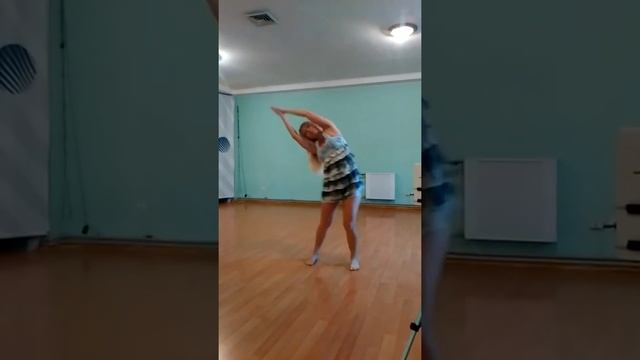 Kaoshikii Dance. Yoga Dance с Еленой Баевой. ? Резонансный танец Каошики. Yoga  Dance Tutorial смотреть онлайн