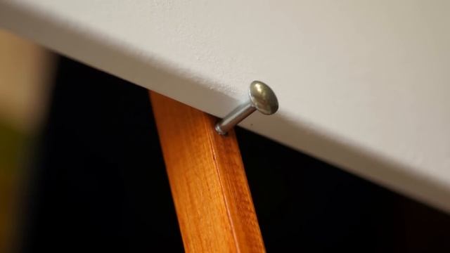 Мольберт из трех реек или как сделать складной мольберт своими руками. Homemade easel смотреть онлайн