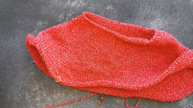 ЭПИЗОД 2/22 | Базовый свитер | А что же с гольфами жаккардом? смотреть онлайн