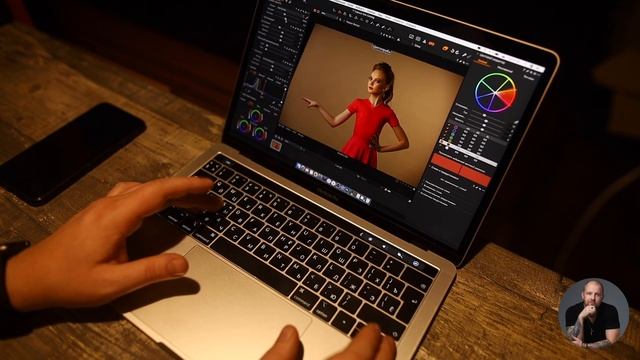 Ноутбук для фотографа MacBook Pro 2018 (Дополнение) удобство использования смотреть онлайн