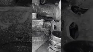 Пассат Б5+ Снятие тандемного насоса, патрубок ОЖ. Removing the tandem pump, coolant pipe Passat B5+