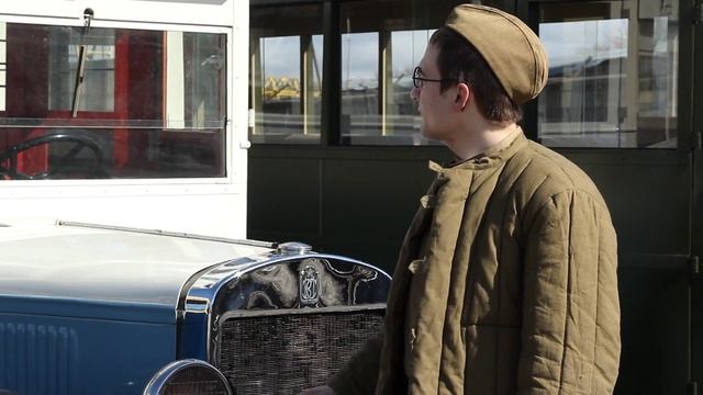 Отреставрированные автобусы ЗИС-8 и ГАЗ смотреть онлайн