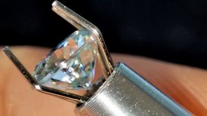 Муассанит 1 карат (искусственный бриллиант)