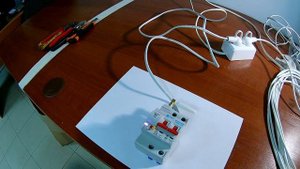 Wi Fi Автоматический выключатель для умного дома