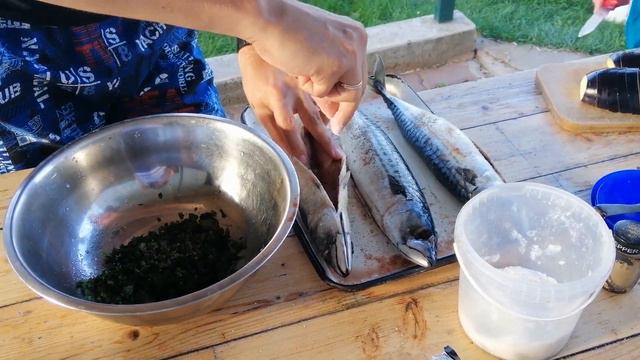 Лавандовая скумбрия. Lavender mackerel #скумбрия #рыбанагриле #скумбриянагриле