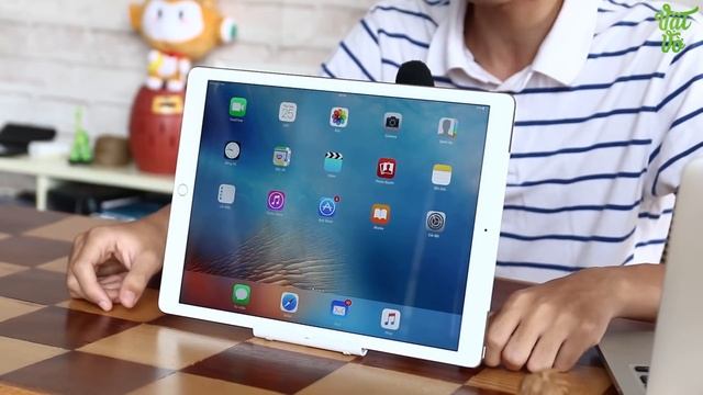 Vật Vờ| Đánh giá chi tiết iPad Pro 12.9 - liệu có thay được laptop? смотреть онлайн