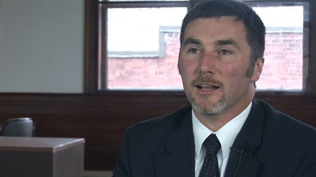 Stocks & Investments : How to Calculate a P/E Ratio смотреть онлайн