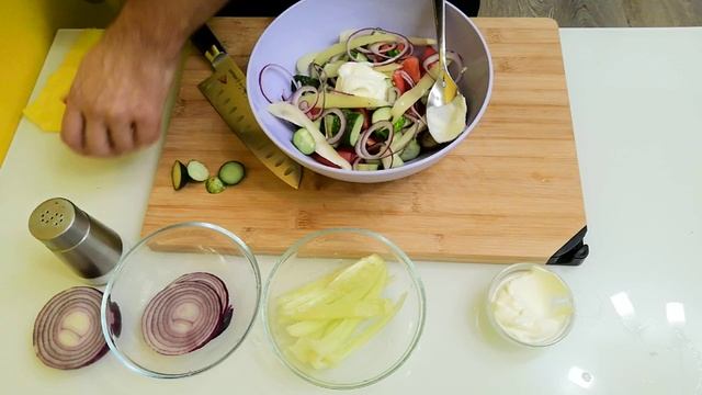 Овощной салат. Простые продукты смотреть онлайн
