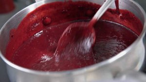 Соус из чёрной смородины. К мясу, птице.